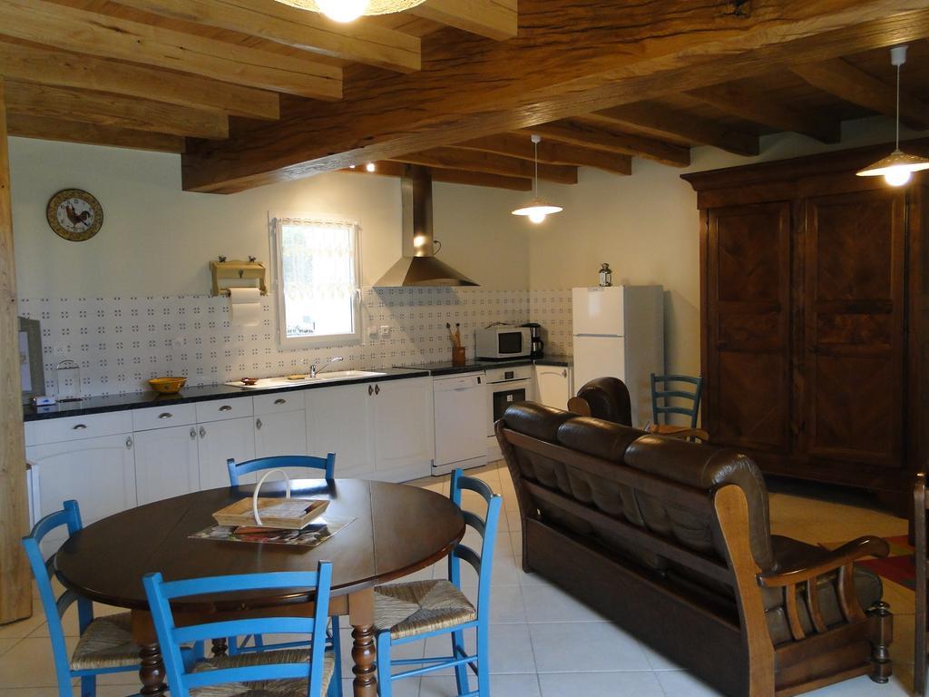 Le Gite Du Gueurlet Boresse-et-Martron Exterior foto